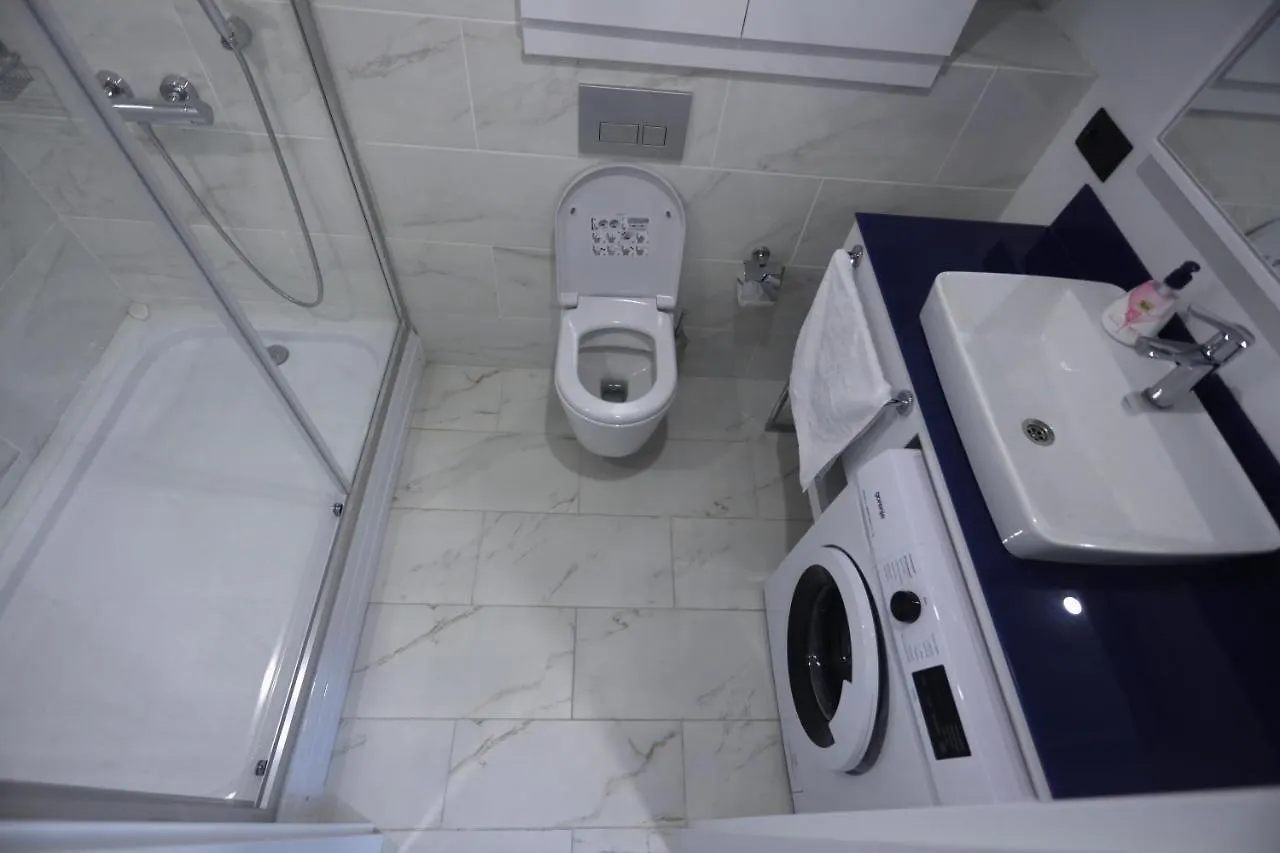 Orbi City Suite With Sea View Batoemi